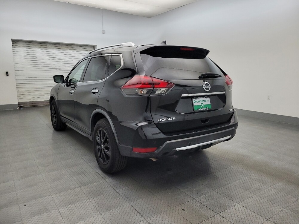 2020 Nissan Rogue in Glendale, AZ 85301 - 18124883 5