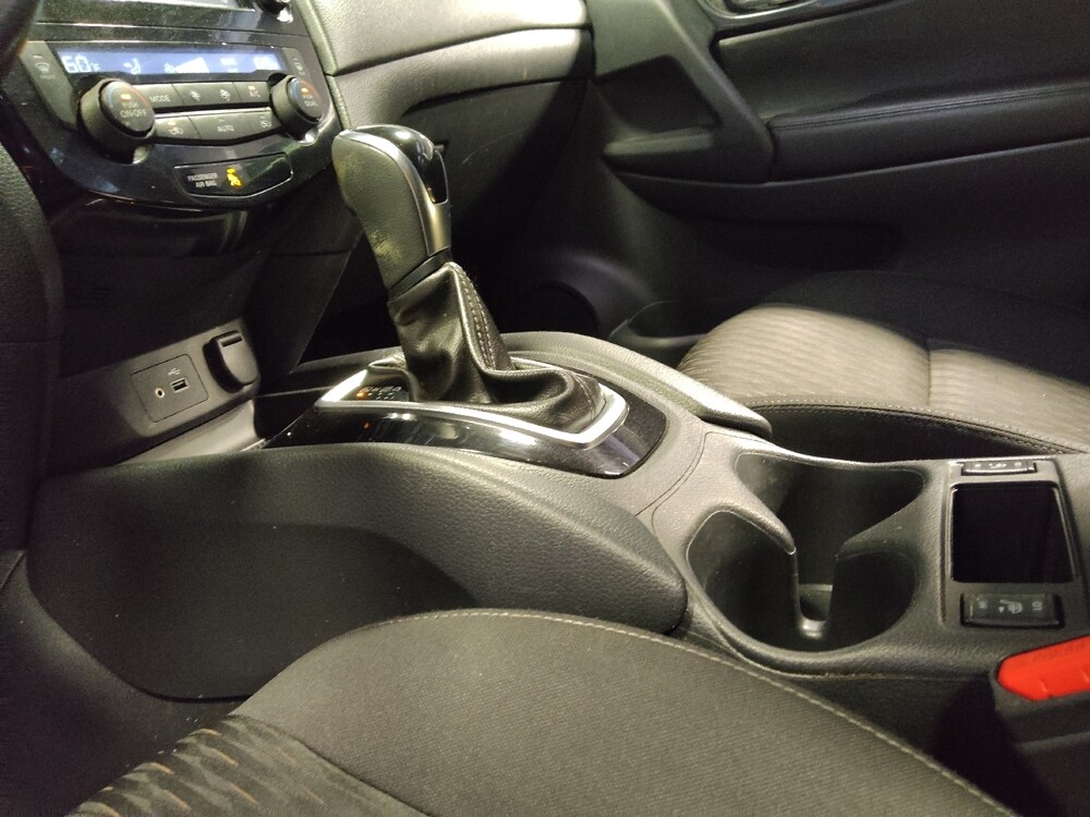 2020 Nissan Rogue in Glendale, AZ 85301 - 18124883 26