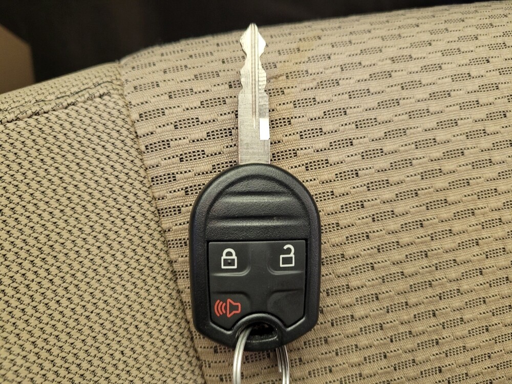 2014 Ford F150 in Columbus, OH 43228 - 18124885 32