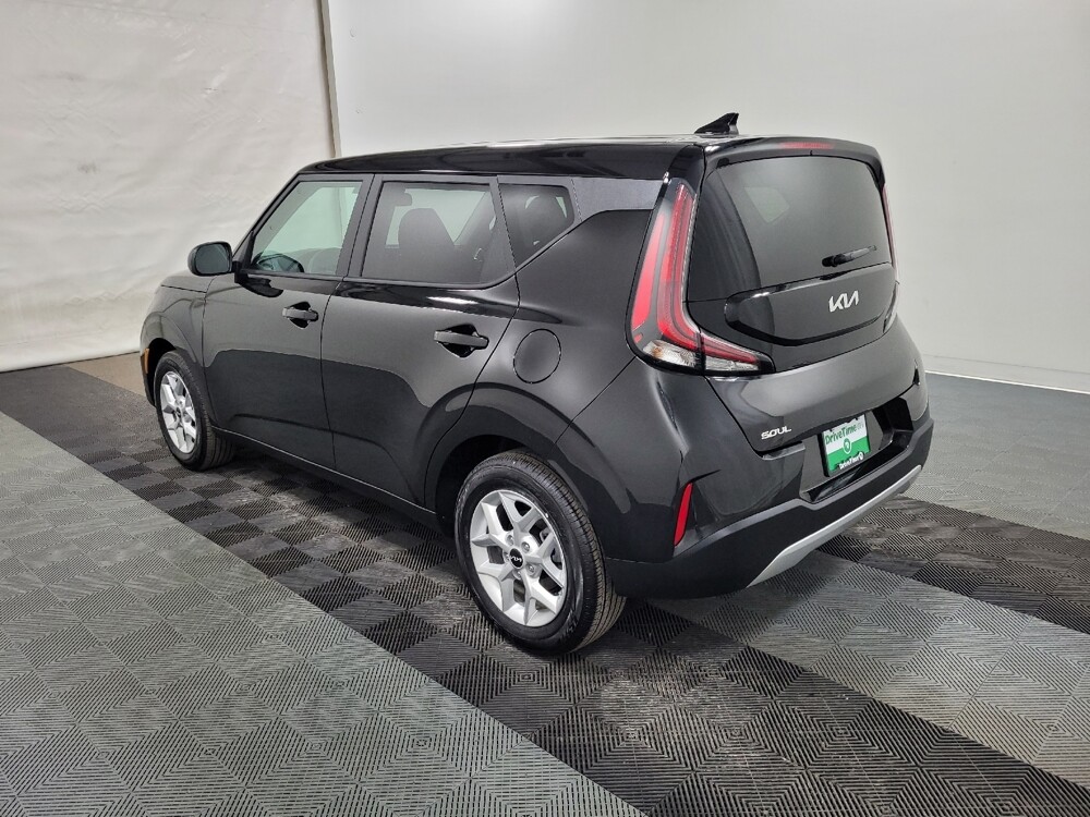2025 Kia Soul in Allentown, PA 18103 - 18124886 3