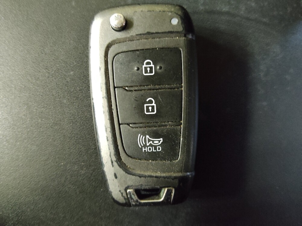 2022 Hyundai Venue in Charleston, SC 29414 - 18124892 33