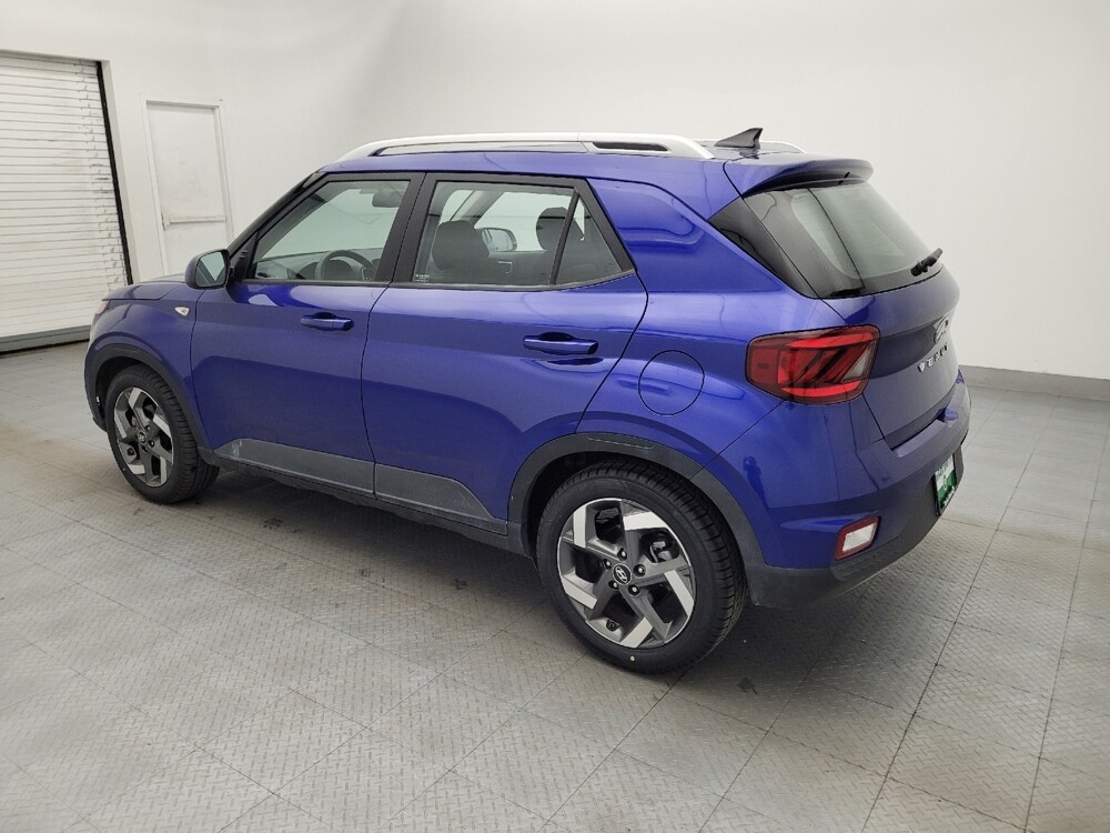 2022 Hyundai Venue in Charleston, SC 29414 - 18124892 3