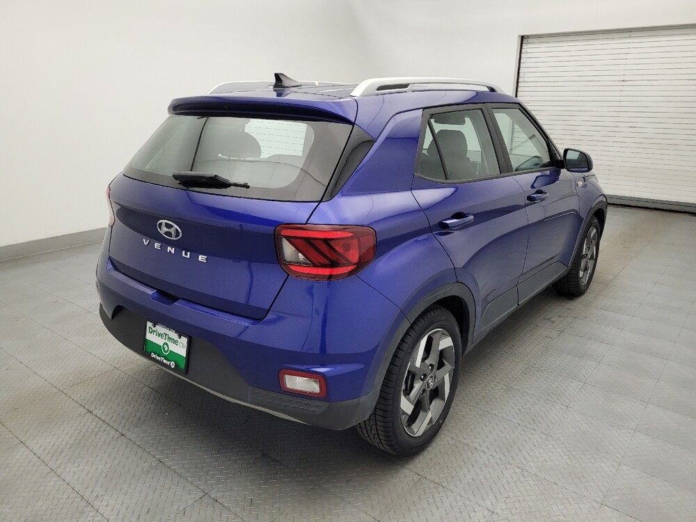 2022 Hyundai Venue in Charleston, SC 29414 - 18124892 9