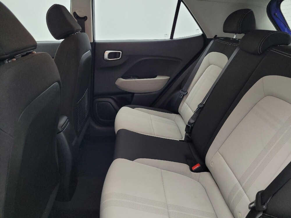 2022 Hyundai Venue in Charleston, SC 29414 - 18124892 18