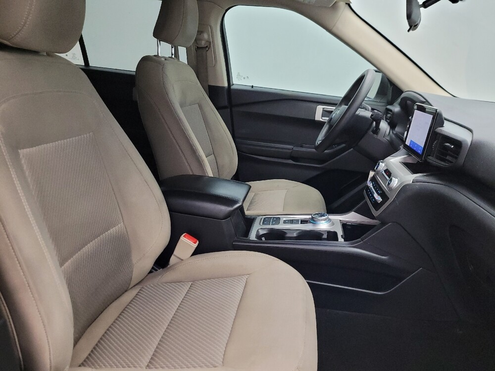 2021 Ford Explorer in Glendale, AZ 85301 - 18124894 21