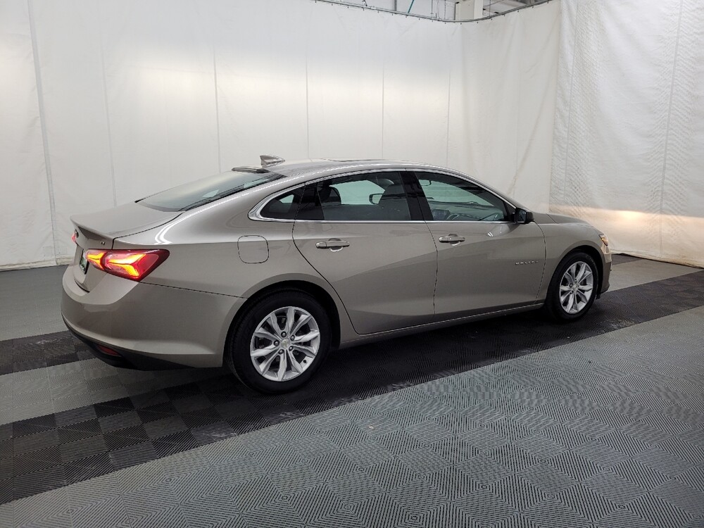 2022 Chevrolet Malibu in Allentown, PA 18103 - 18124896 10