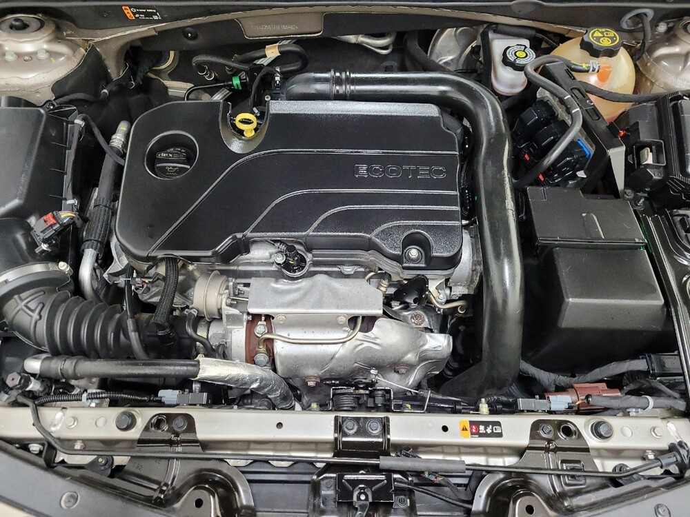 2022 Chevrolet Malibu in Allentown, PA 18103 - 18124896 30