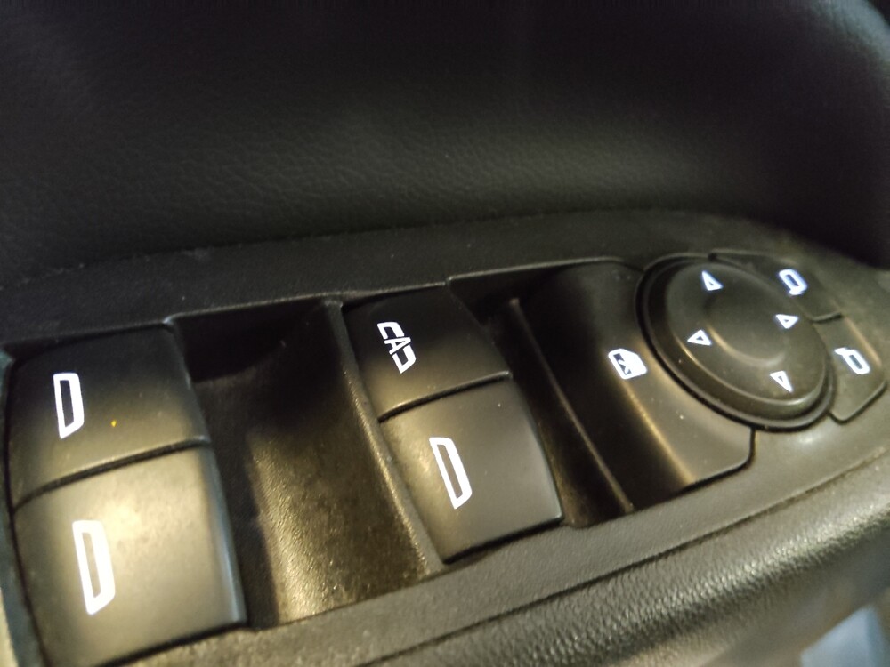 2021 Chevrolet Equinox in Raleigh, NC 27604 - 18124898 27