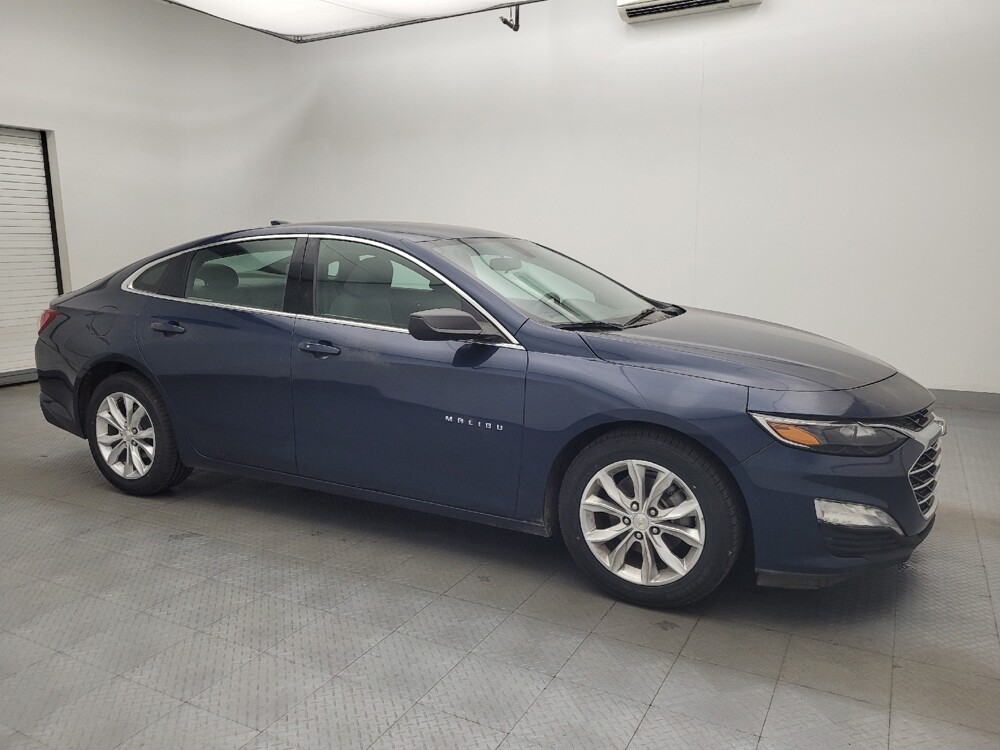 2021 Chevrolet Malibu in Raleigh, NC 27604 - 18124900 11
