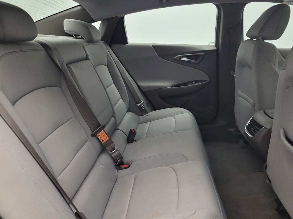 2021 Chevrolet Malibu in Raleigh, NC 27604 - 18124900 19