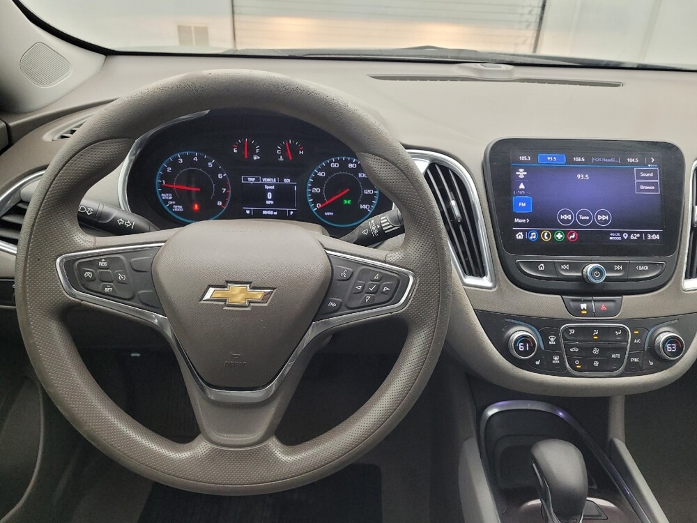 2021 Chevrolet Malibu in Raleigh, NC 27604 - 18124900 22