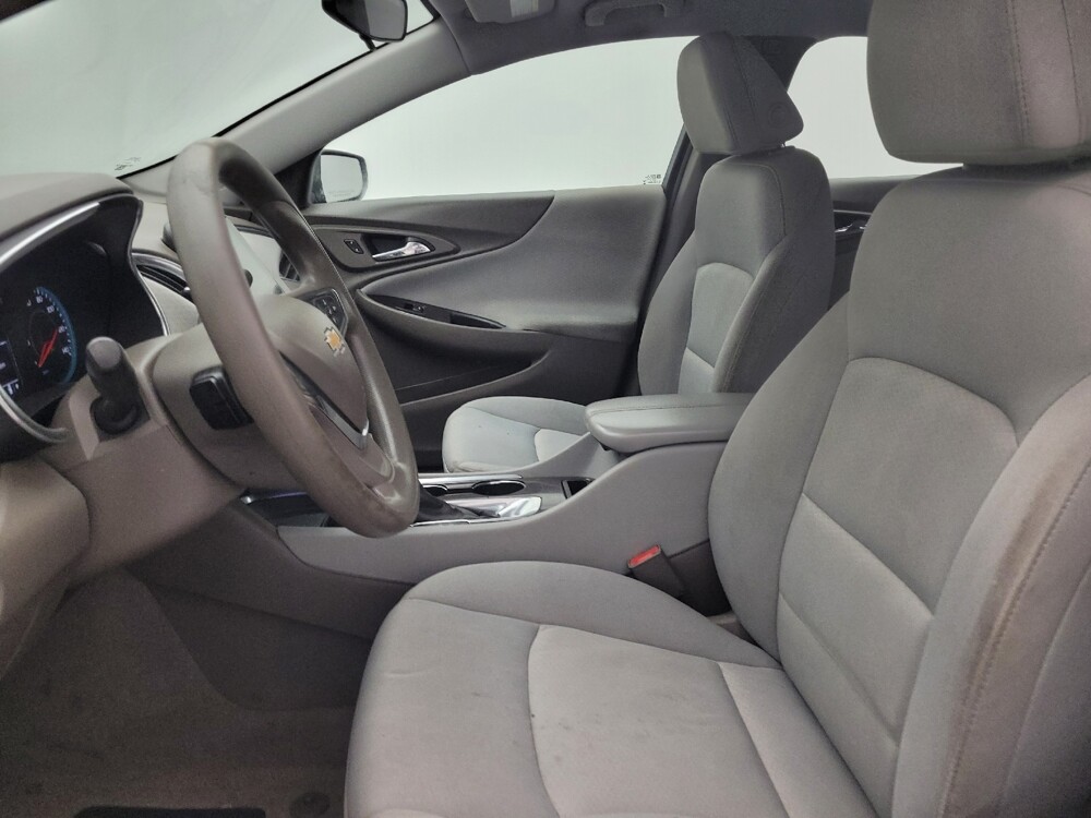 2021 Chevrolet Malibu in Raleigh, NC 27604 - 18124900 17