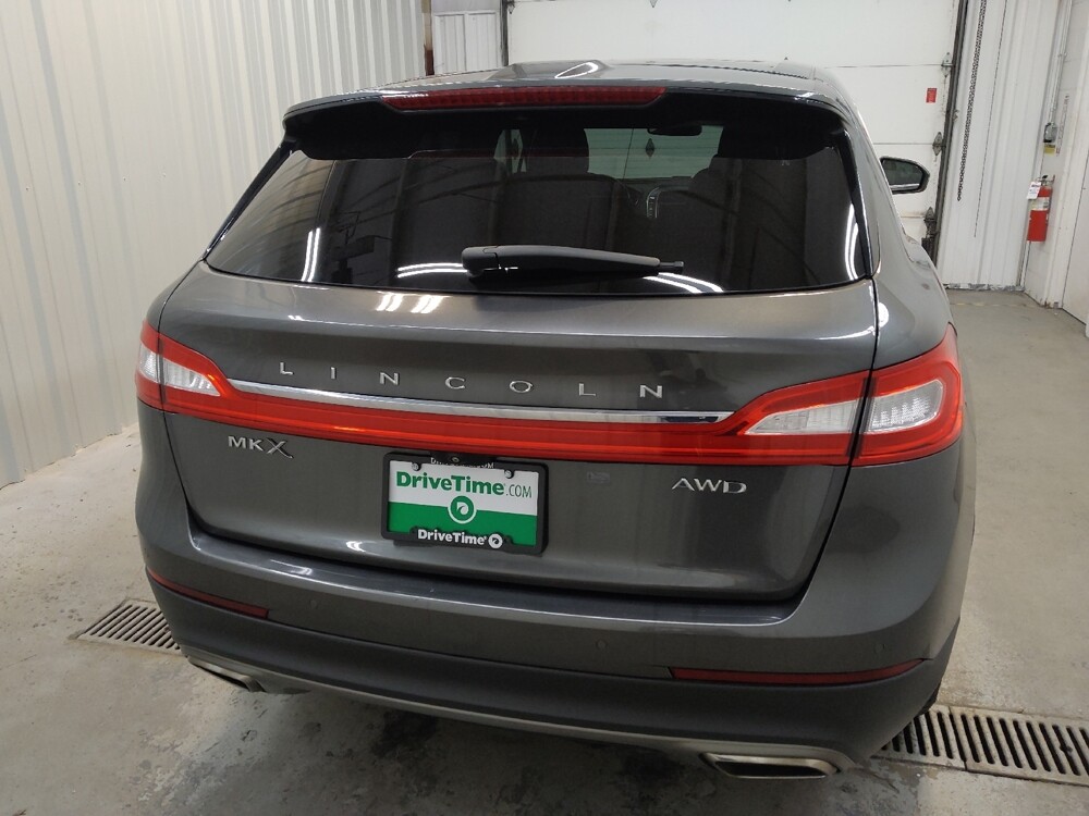 2017 Lincoln MKX in Fairfield, OH 45014 - 18124909 7