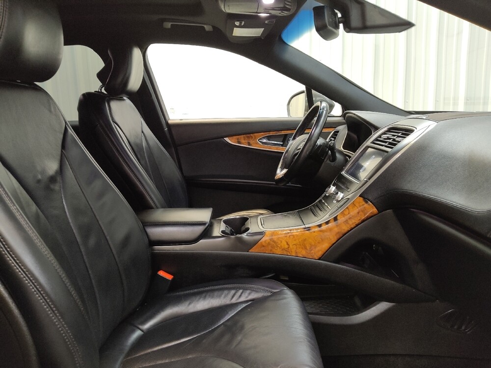 2017 Lincoln MKX in Fairfield, OH 45014 - 18124909 21