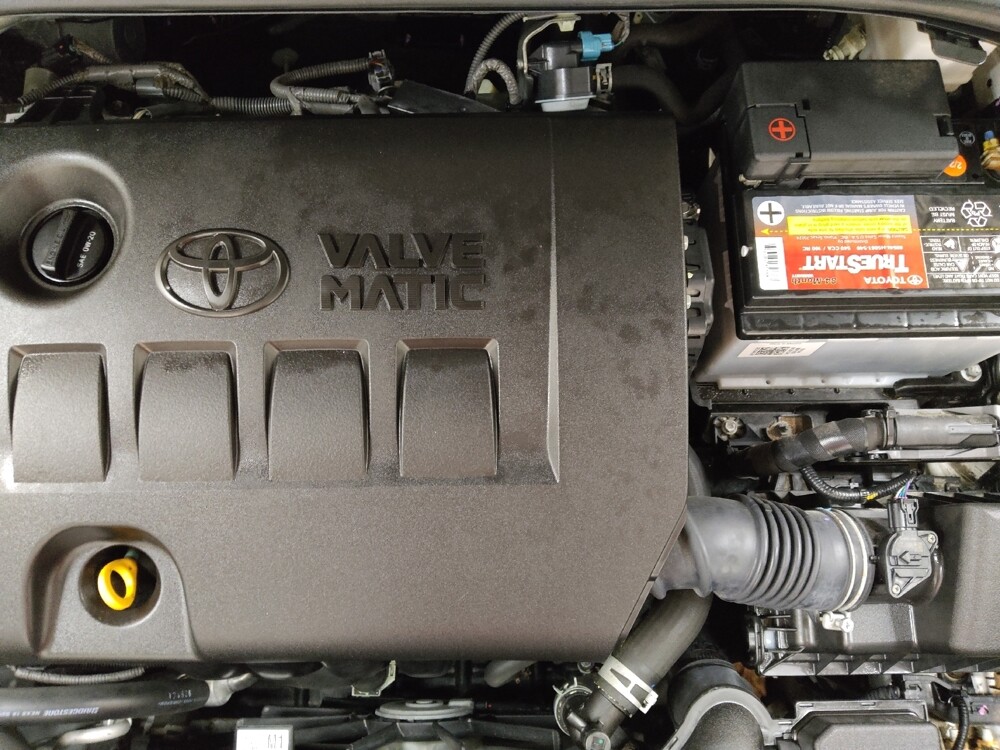 2018 Toyota C-HR in Fairfield, OH 45014 - 18124911 30