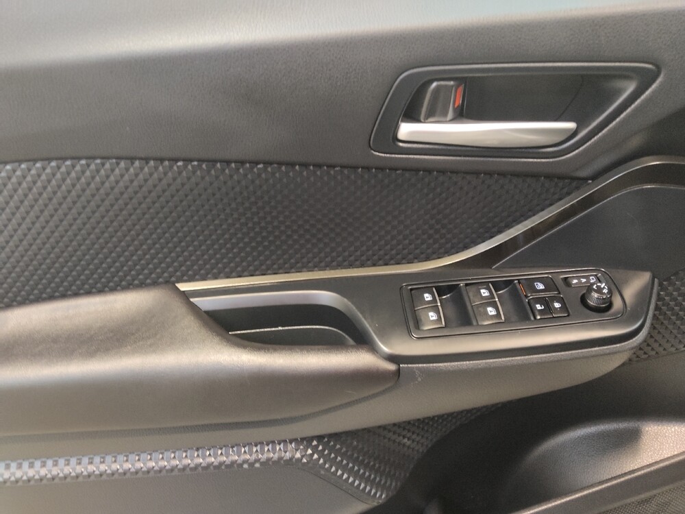 2018 Toyota C-HR in Fairfield, OH 45014 - 18124911 27