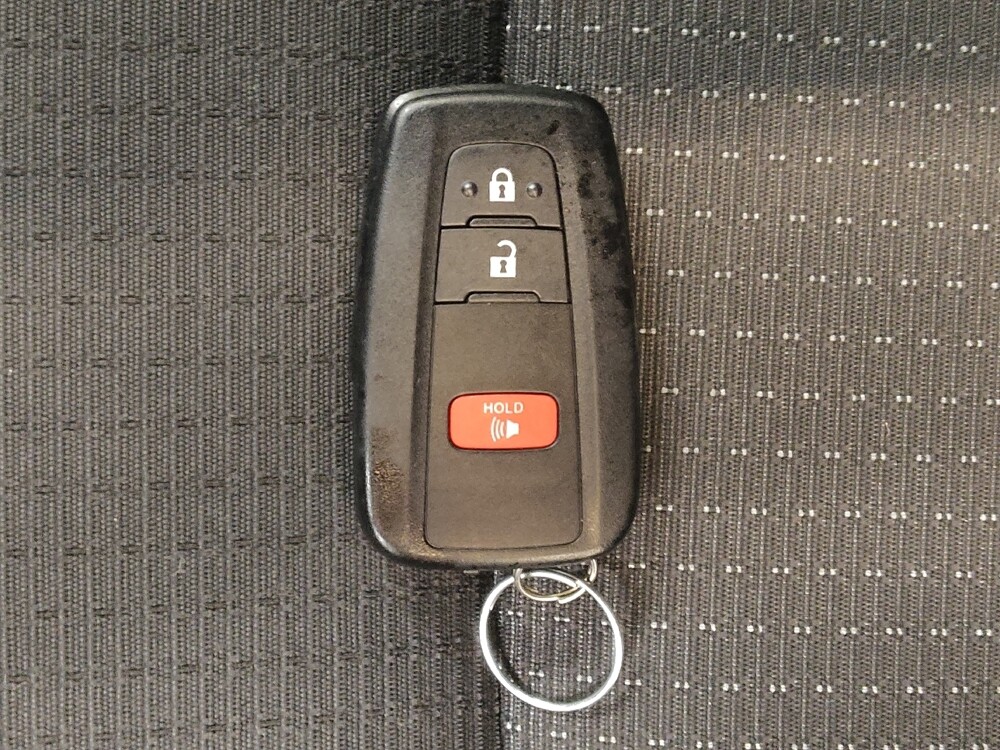 2018 Toyota C-HR in Fairfield, OH 45014 - 18124911 32