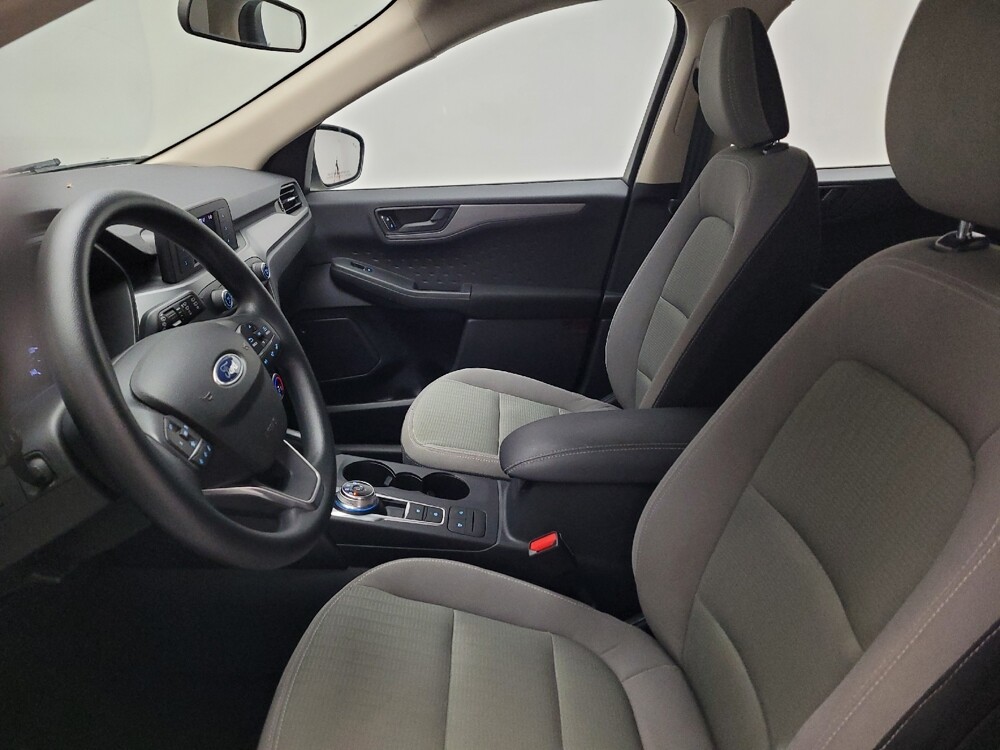 2020 Ford Escape in Riverside, CA 92504 - 18124913 17