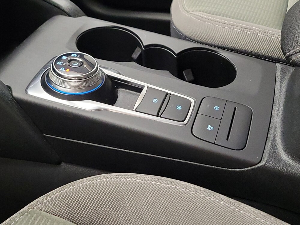 2020 Ford Escape in Riverside, CA 92504 - 18124913 26