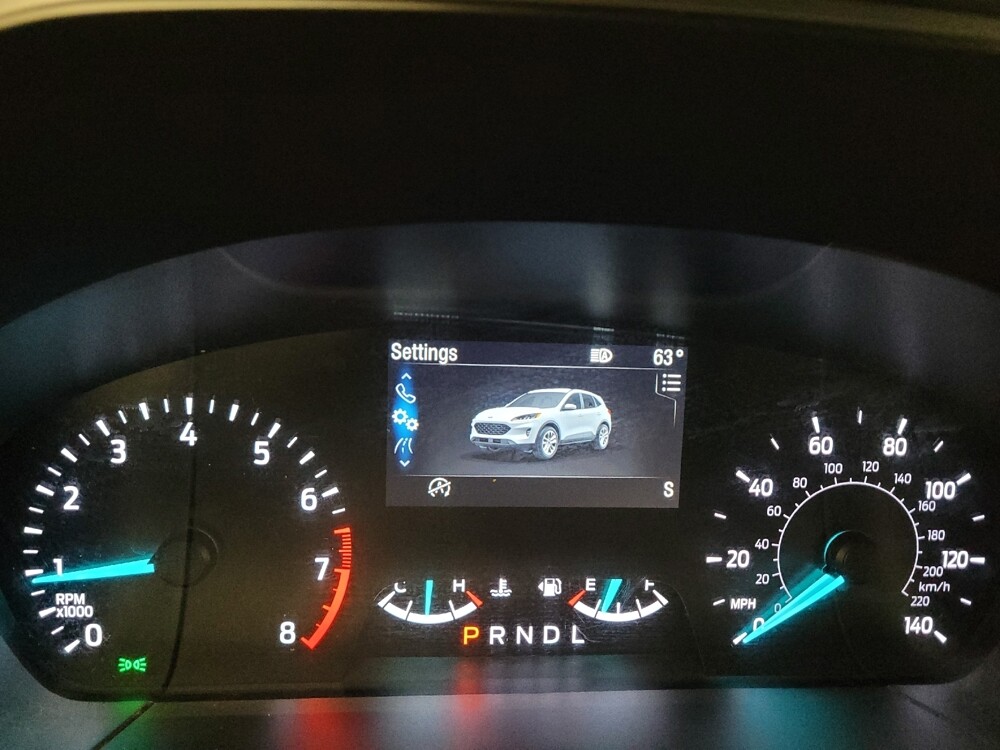 2020 Ford Escape in Riverside, CA 92504 - 18124913 23