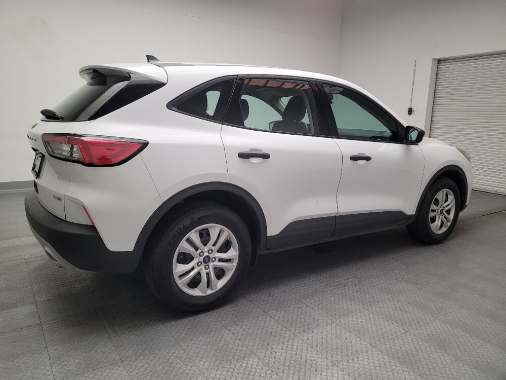 2020 Ford Escape in Riverside, CA 92504 - 18124913 10