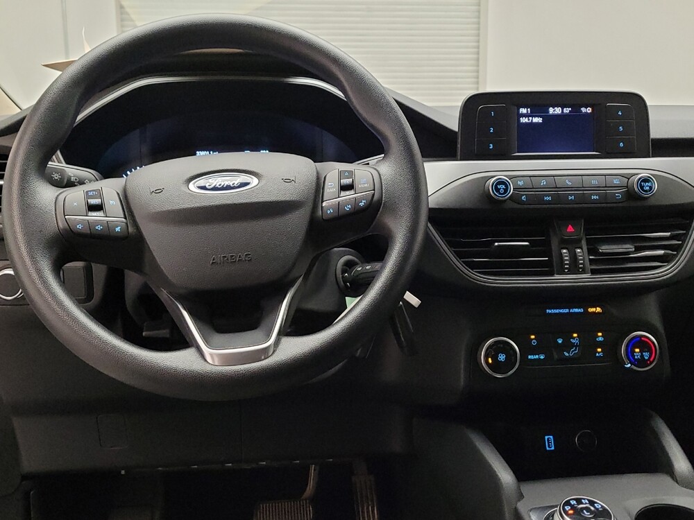 2020 Ford Escape in Riverside, CA 92504 - 18124913 22