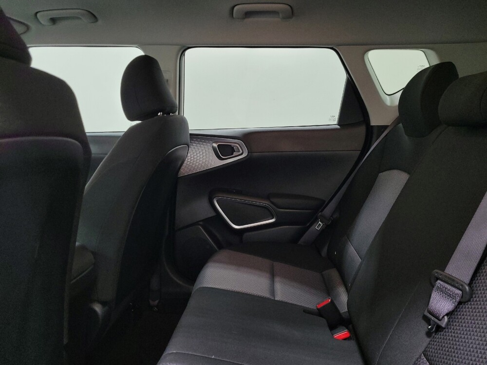 2025 Kia Soul in Allentown, PA 18103 - 18124915 18