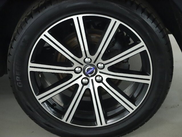 2017 Volvo XC60 in Bedford, OH 44146 - 18124923 40