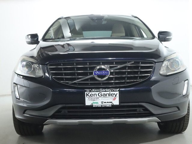 2017 Volvo XC60 in Bedford, OH 44146 - 18124923 5
