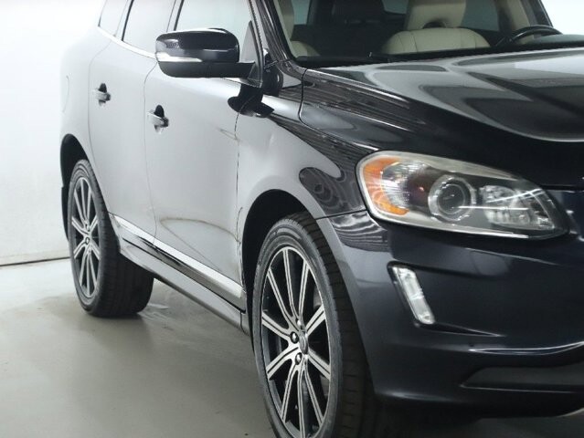 2017 Volvo XC60 in Bedford, OH 44146 - 18124923 8