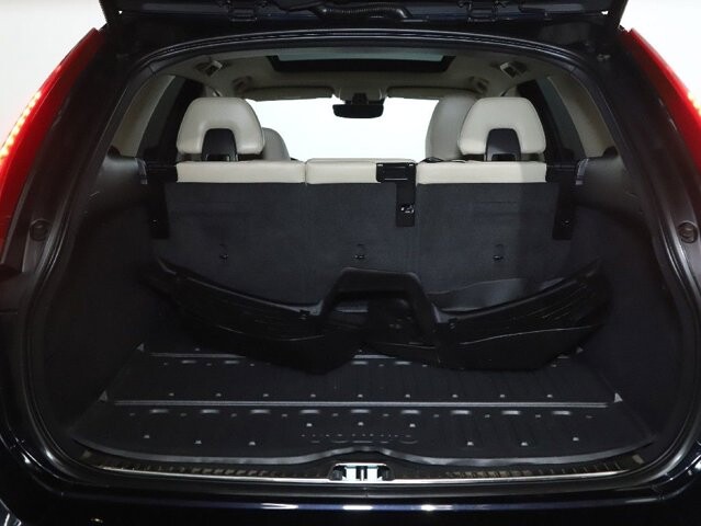 2017 Volvo XC60 in Bedford, OH 44146 - 18124923 31