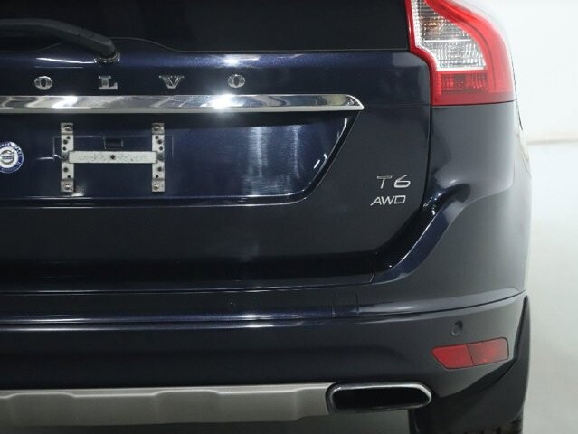 2017 Volvo XC60 in Bedford, OH 44146 - 18124923 45
