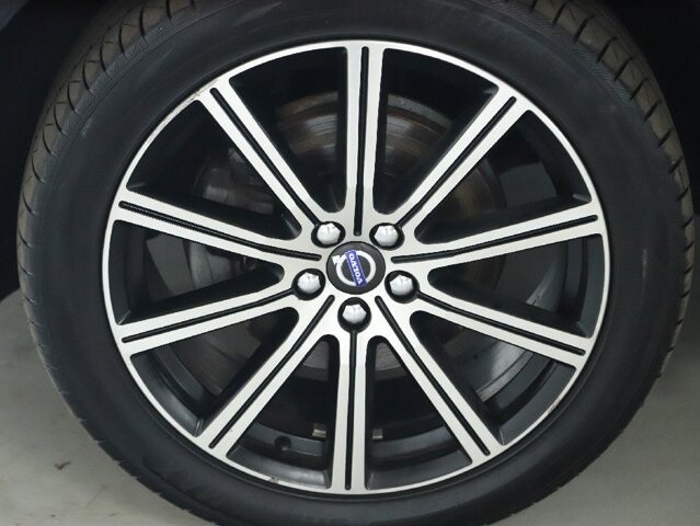 2017 Volvo XC60 in Bedford, OH 44146 - 18124923 38