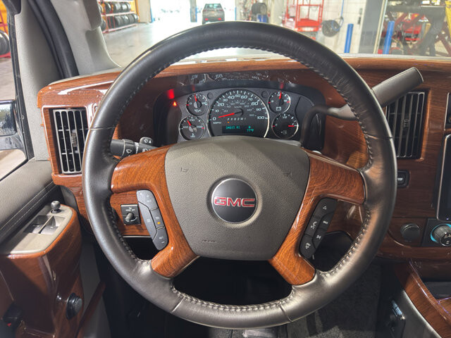 2023 GMC Savana 2500 in Burlington, WI 53105 - 18124945 28