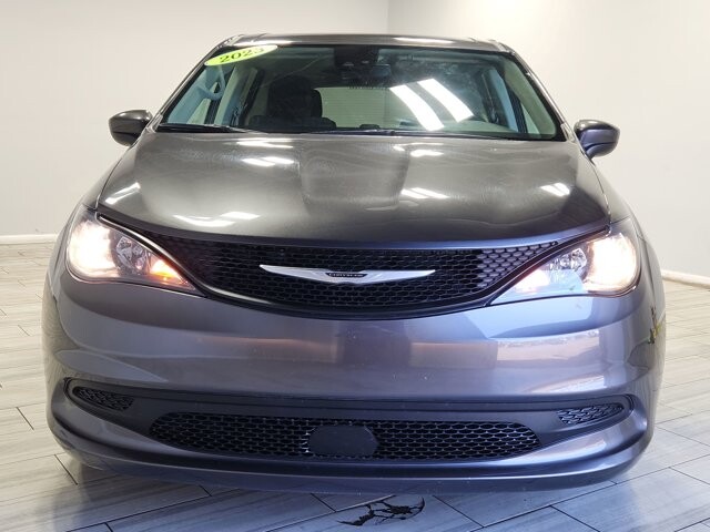 2023 Chrysler Voyager in Cinnaminson, NJ 08077 - 18124947 8