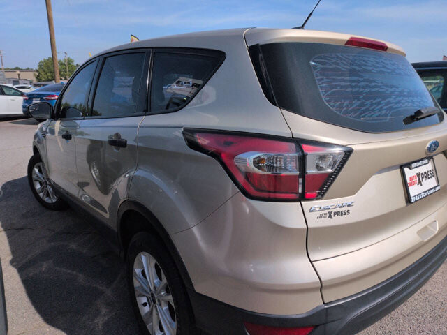 2017 Ford Escape in North Little Rock, AR 72117-1620 - 18124954 3