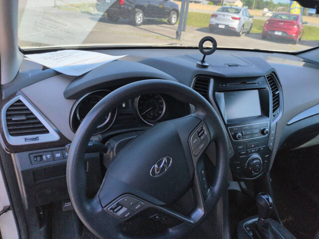 2017 Hyundai Santa Fe in North Little Rock, AR 72117-1620 - 18124955 6