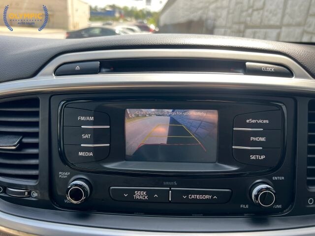 2016 Kia Sorento in Decatur, GA 30032 - 18124965 29