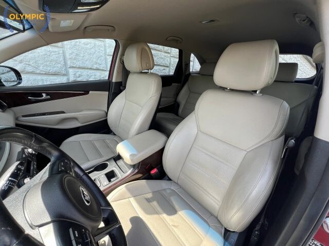 2016 Kia Sorento in Decatur, GA 30032 - 18124965 38