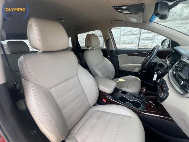 2016 Kia Sorento in Decatur, GA 30032 - 18124965 39