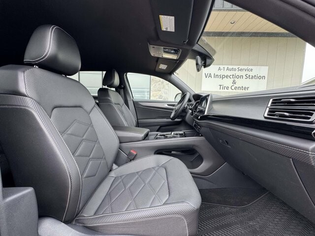 2024 Volkswagen Atlas in Winchester, VA 22602 - 18124966 9