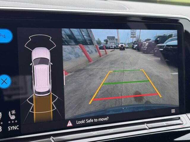 2024 Volkswagen Atlas in Winchester, VA 22602 - 18124966 17