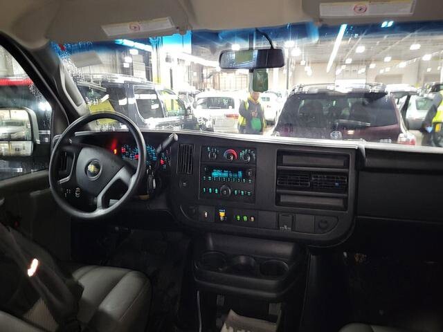 2019 Chevrolet Express 2500 in Blauvelt, NY 10913 - 18124967 8