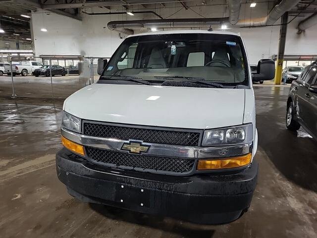 2019 Chevrolet Express 2500 in Blauvelt, NY 10913 - 18124967 3