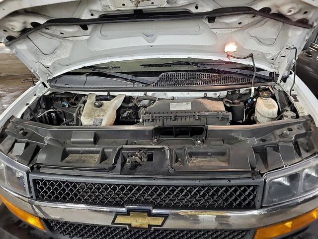 2019 Chevrolet Express 2500 in Blauvelt, NY 10913 - 18124967 13