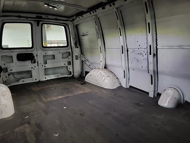 2019 Chevrolet Express 2500 in Blauvelt, NY 10913 - 18124967 11