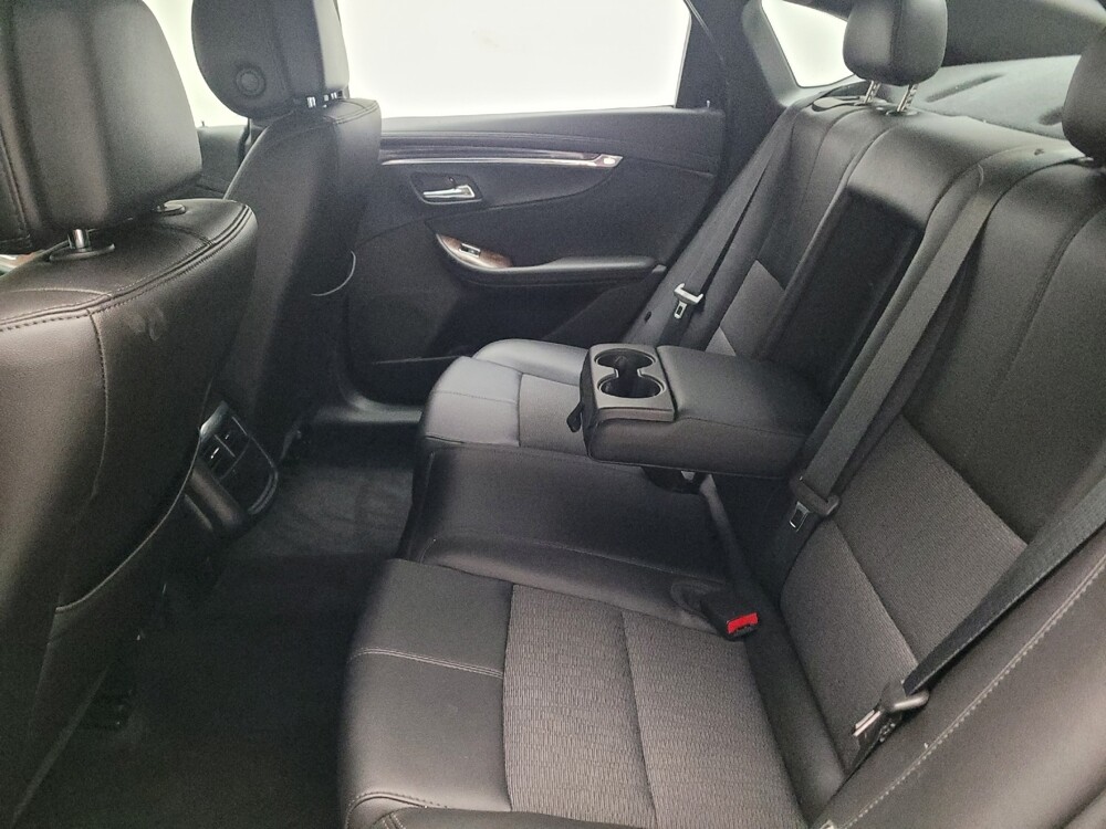 2014 Chevrolet Impala in Torrance, CA 90504 - 18124972 18