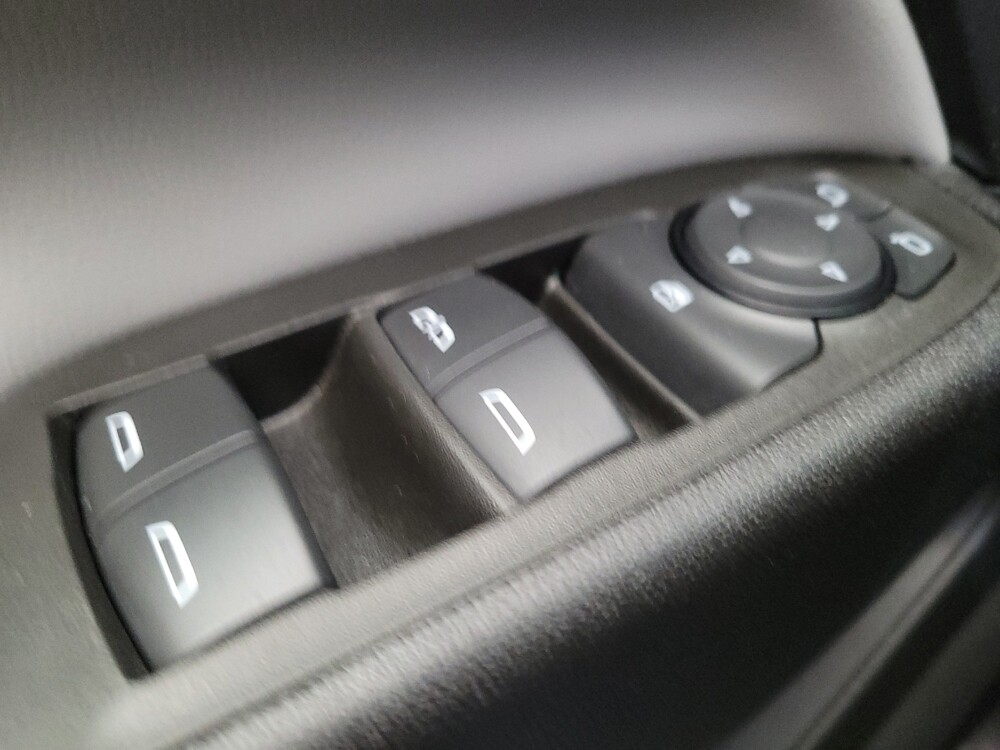 2023 Chevrolet Equinox in Riverside, CA 92504 - 18124978 27