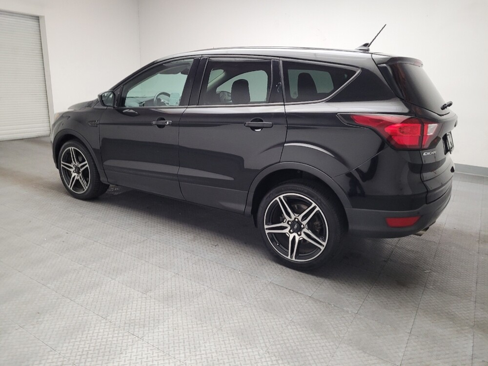 2019 Ford Escape in Downey, CA 90241 - 18124979 3