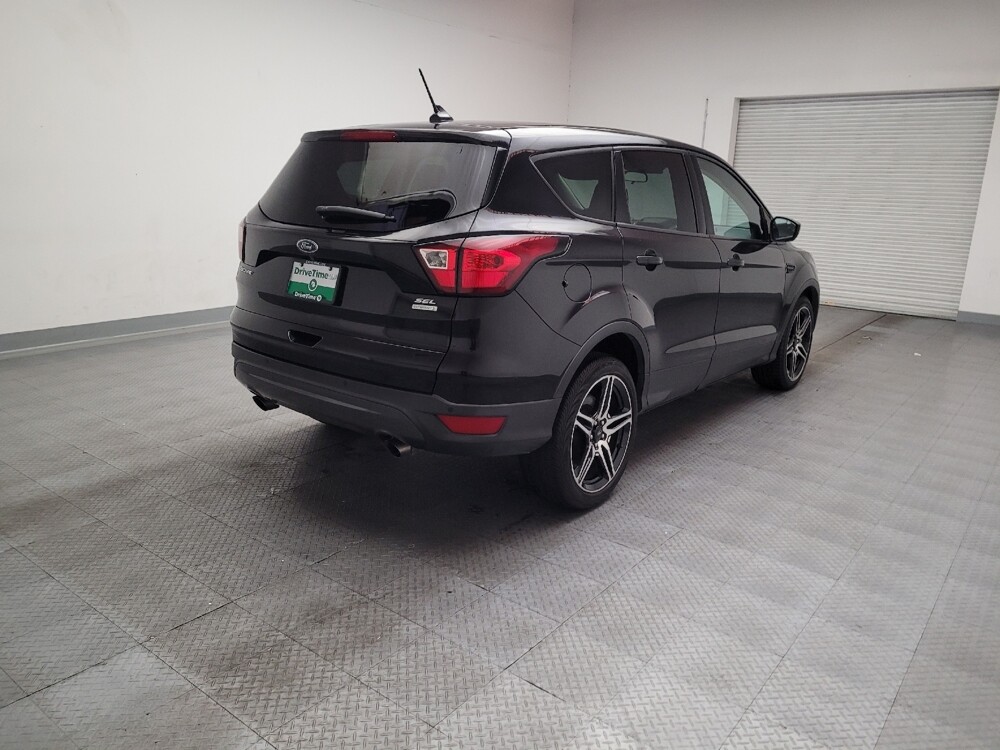 2019 Ford Escape in Downey, CA 90241 - 18124979 9